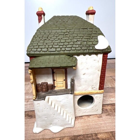 Dept 56 6500-5 Dickens Fezziwigs Warehouse Heritage Village - Picture 2 of 7